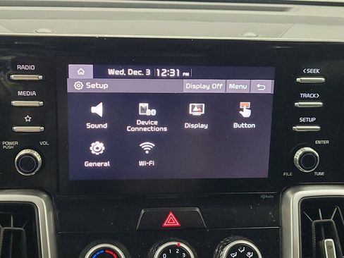 Used 2023 Kia Sorento LX image 25