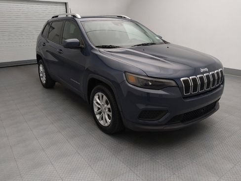 Used 2021 Jeep Cherokee Latitude FWD image 13