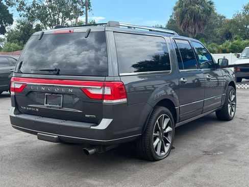 Used 2016 Lincoln Navigator L Reserve AWD/4WD image 11