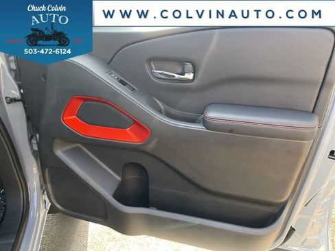 New 2025 Nissan Frontier PRO-4X image 14