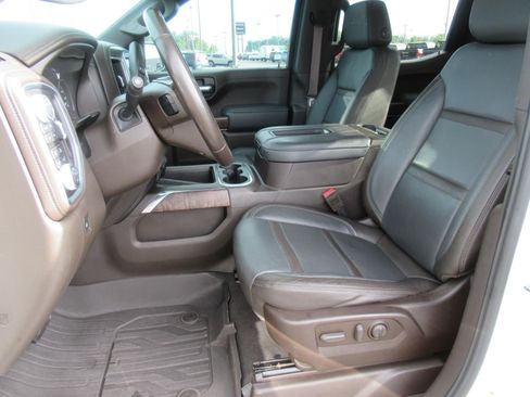 Used 2021 GMC Sierra 1500 Denali w/ Denali Ultimate Package AWD/4WD image 19