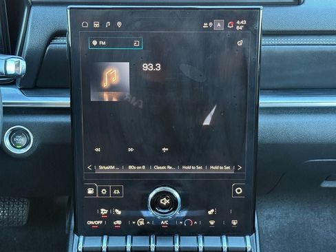 Used 2026 GMC Terrain Elevation w/ Technology Package II image 24