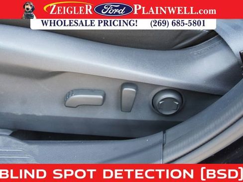 Used 2023 Subaru Outback Premium image 19