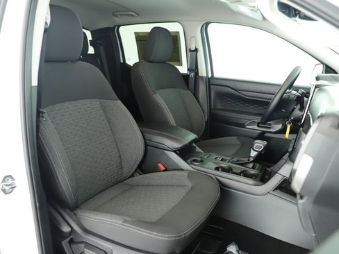 Used 2024 Ford Ranger XLT image 10