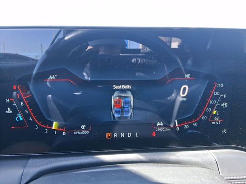 Used 2025 Ford Mustang Premium image 17