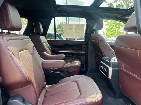 Used 2023 Ford Expedition Max Limited AWD/4WD image 14