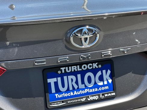 Used 2023 Toyota Camry SE image 26