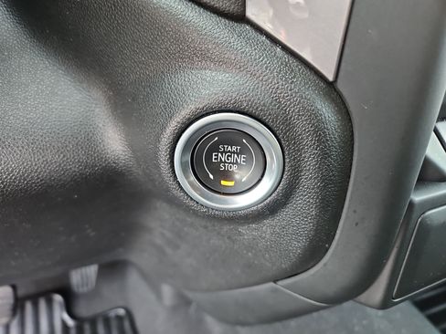 Used 2022 Chevrolet Silverado 1500 Custom image 19