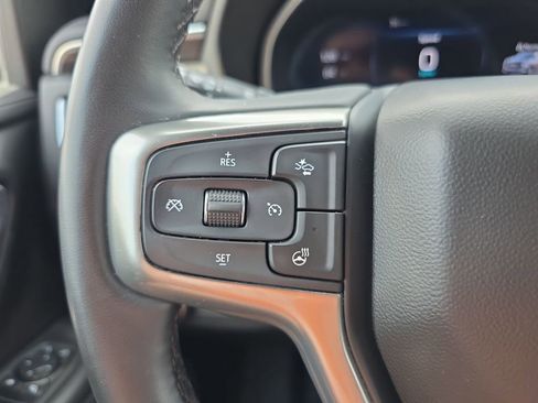 Used 2023 Chevrolet Tahoe Z71 w/ Luxury Package AWD/4WD image 21