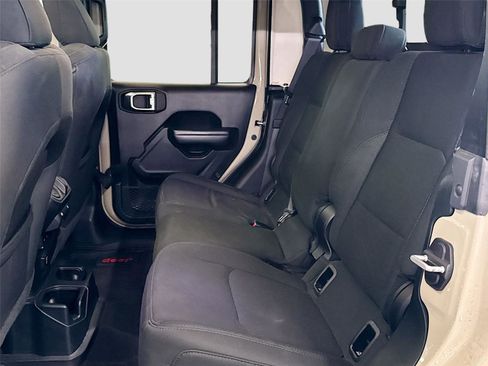 Used 2020 Jeep Gladiator Sport w/ Quick Order Package 24S image 5