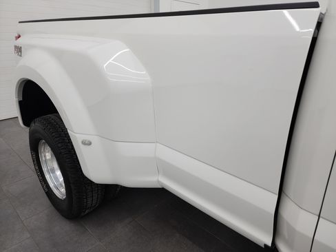 Used 2022 Ford F350 Lariat w/ Lariat Ultimate Package image 25