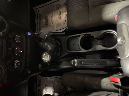 Used 2012 Jeep Wrangler Sport AWD/4WD image 25