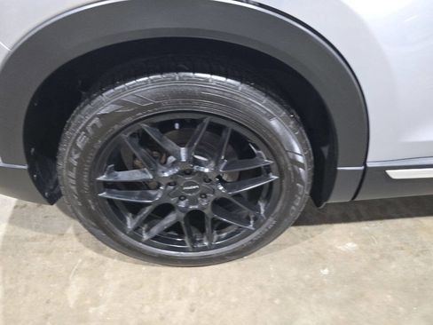 Used 2017 MAZDA CX-9 Signature image 19