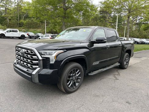 Used 2025 Toyota Tundra Platinum AWD/4WD image 8