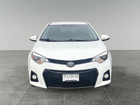 Used 2015 Toyota Corolla S Premium image 2