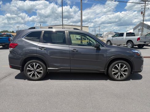 Used 2020 Subaru Forester Limited AWD/4WD image 12