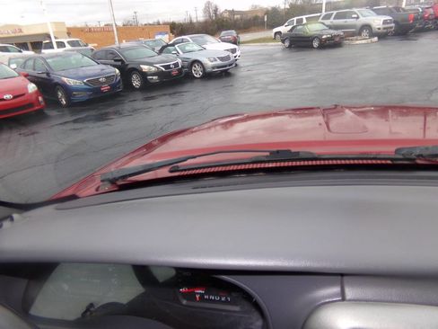 Used 2005 Ford Ranger XLT image 35