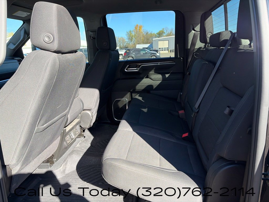 Used 2025 Chevrolet Silverado 3500 LT AWD/4WD image 29