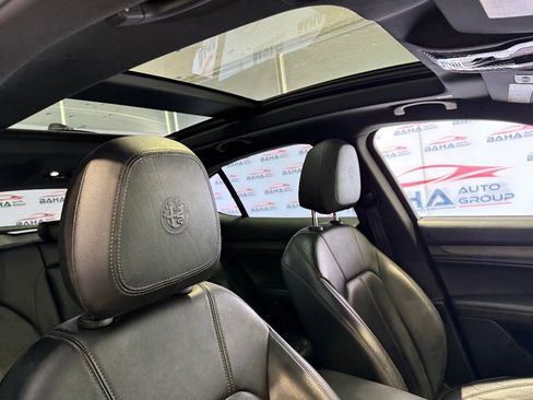 Used 2022 Alfa Romeo Stelvio Ti AWD/4WD image 51