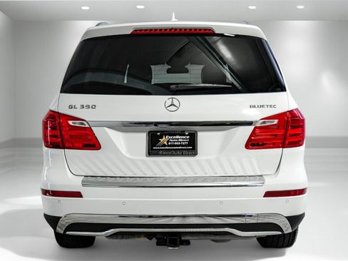 Used 2015 Mercedes-Benz GL 320 BlueTEC 4MATIC image 10
