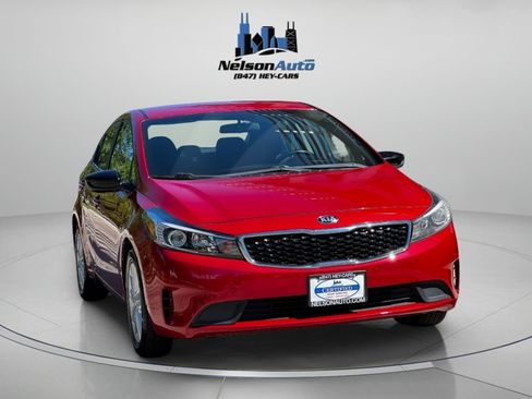 Used 2017 Kia Forte S FWD image 2