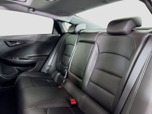 Used 2016 Chevrolet Malibu Premier w/ Driver Confidence Package II image 25