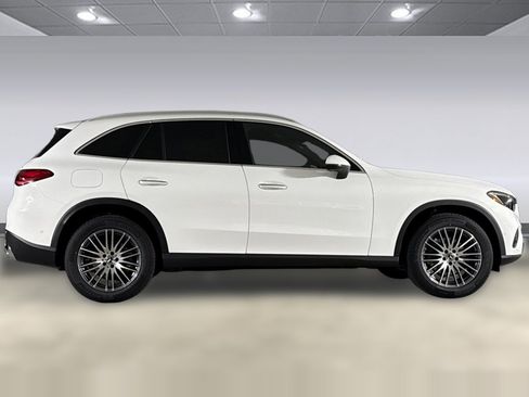 Used 2026 Mercedes-Benz GLC 300 4MATIC image 8