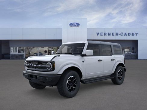 New 2026 Ford Bronco Outer Banks image 1