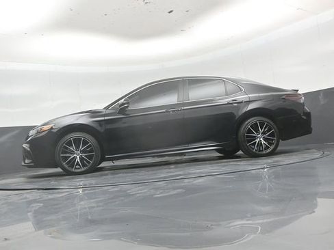 Used 2024 Toyota Camry SE FWD image 45