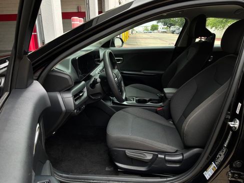 Used 2025 Kia K4 FWD image 10