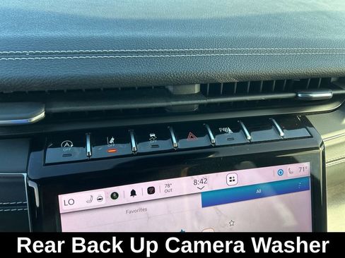 Certified 2023 Jeep Grand Cherokee L Limited w/ Luxury Tech Group II AWD/4WD image 41