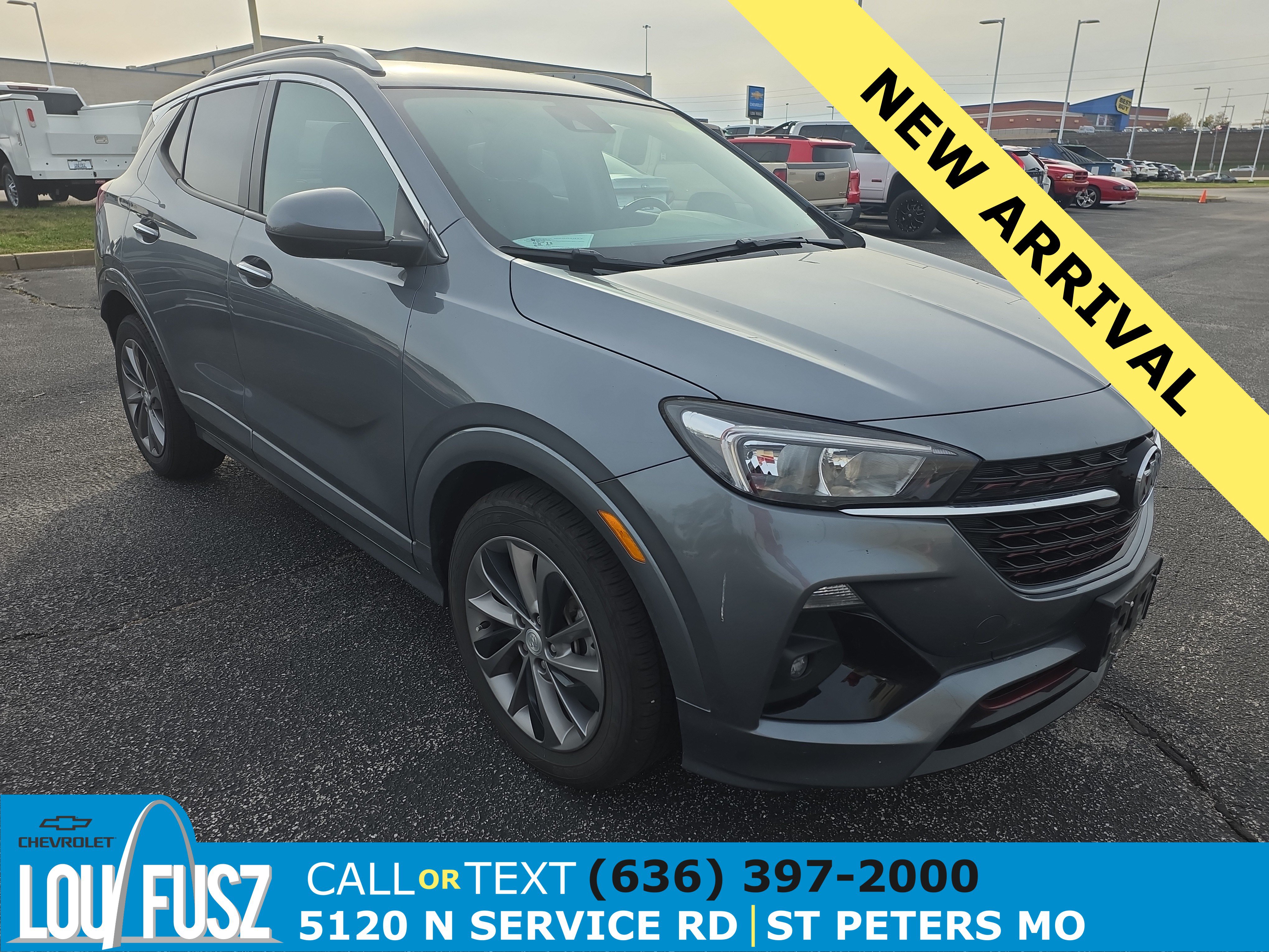 Used 2022 Buick Encore GX Select w/ Sport Touring Package FWD image 1