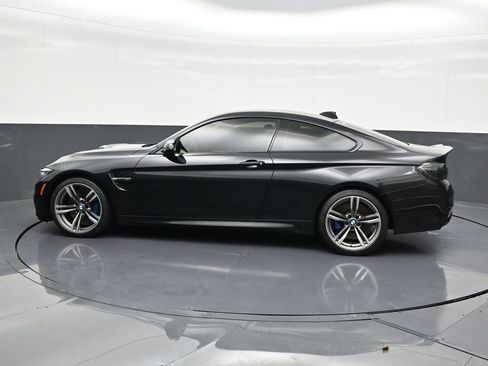 Used 2019 BMW M4 Coupe image 2