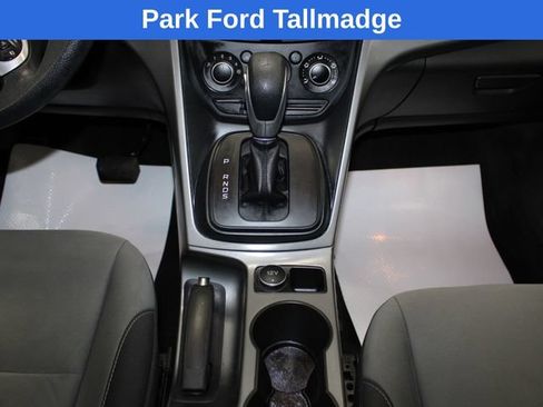 Used 2015 Ford Escape SE FWD image 19