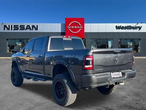 Used 2022 RAM 2500 Laramie w/ Night Edition AWD/4WD image 8