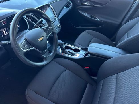 Used 2023 Chevrolet Malibu LT w/ LPO, Floor Liner Package FWD image 10