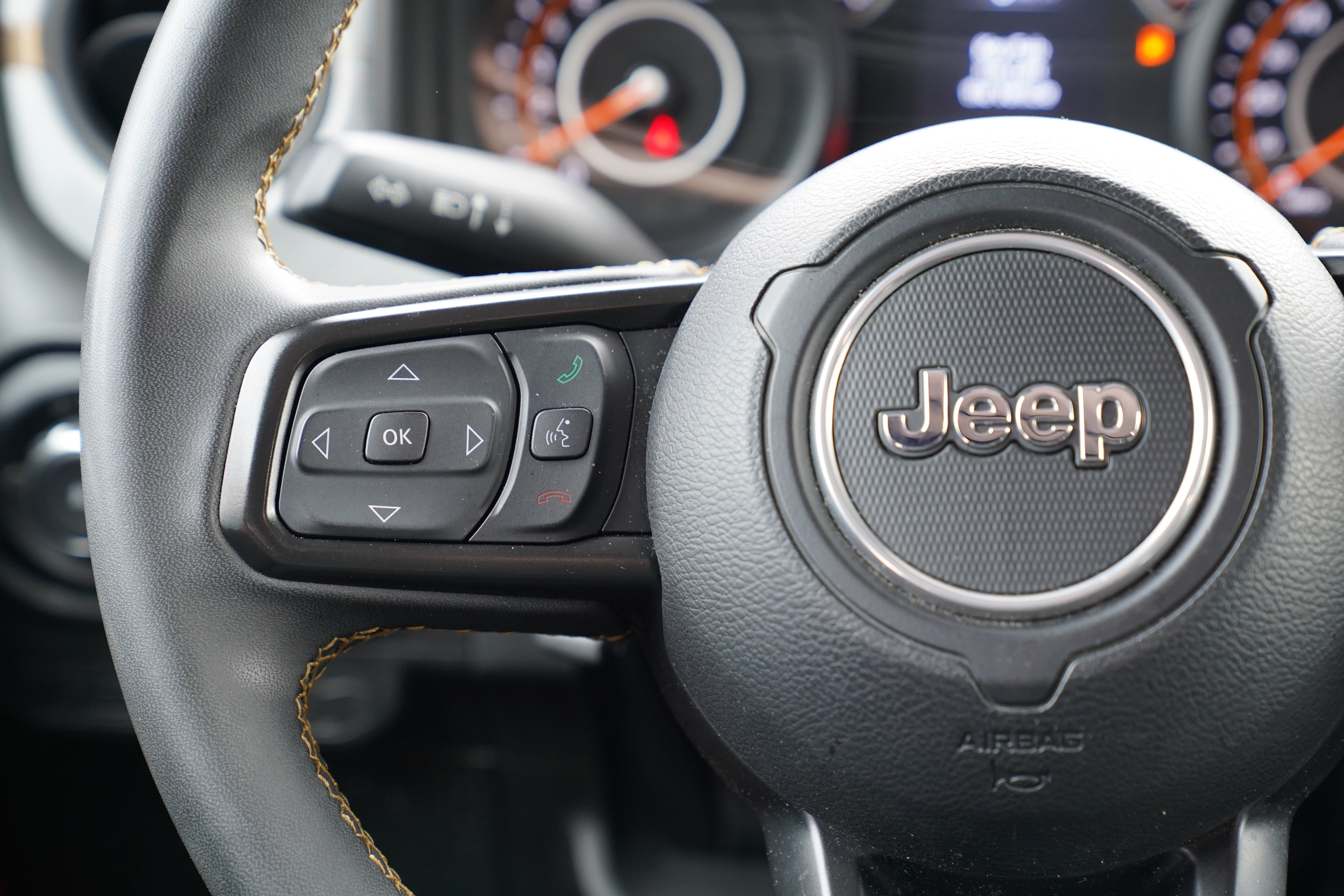 Used 2024 Jeep Wrangler Unlimited Sport AWD/4WD image 16