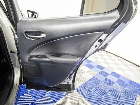 Used 2019 Lexus UX 200 F Sport w/ F Sport Premium Package FWD image 17