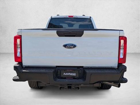 Used 2025 Ford F250 XL image 6