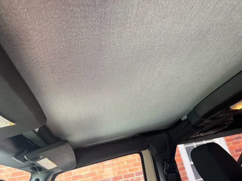Used 2011 Jeep Wrangler Sport AWD/4WD image 12