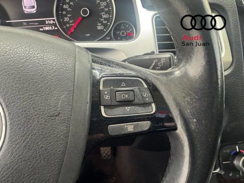 Used 2015 Volkswagen Touareg VR6 AWD/4WD image 16