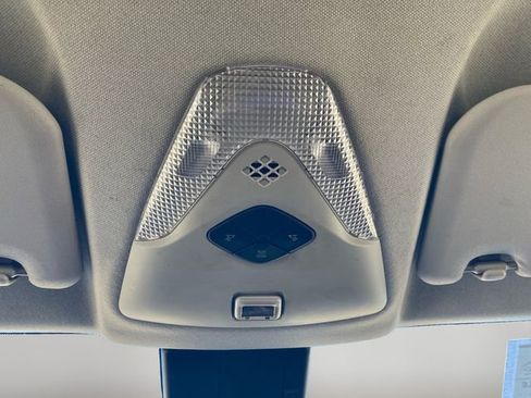 Used 2021 Toyota C-HR LE image 28