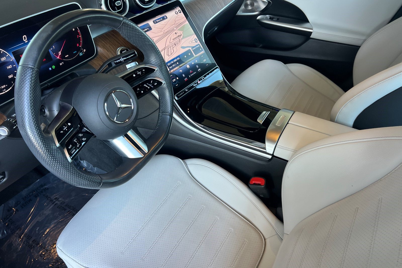 Certified 2024 Mercedes-Benz C 300 Sedan image 4
