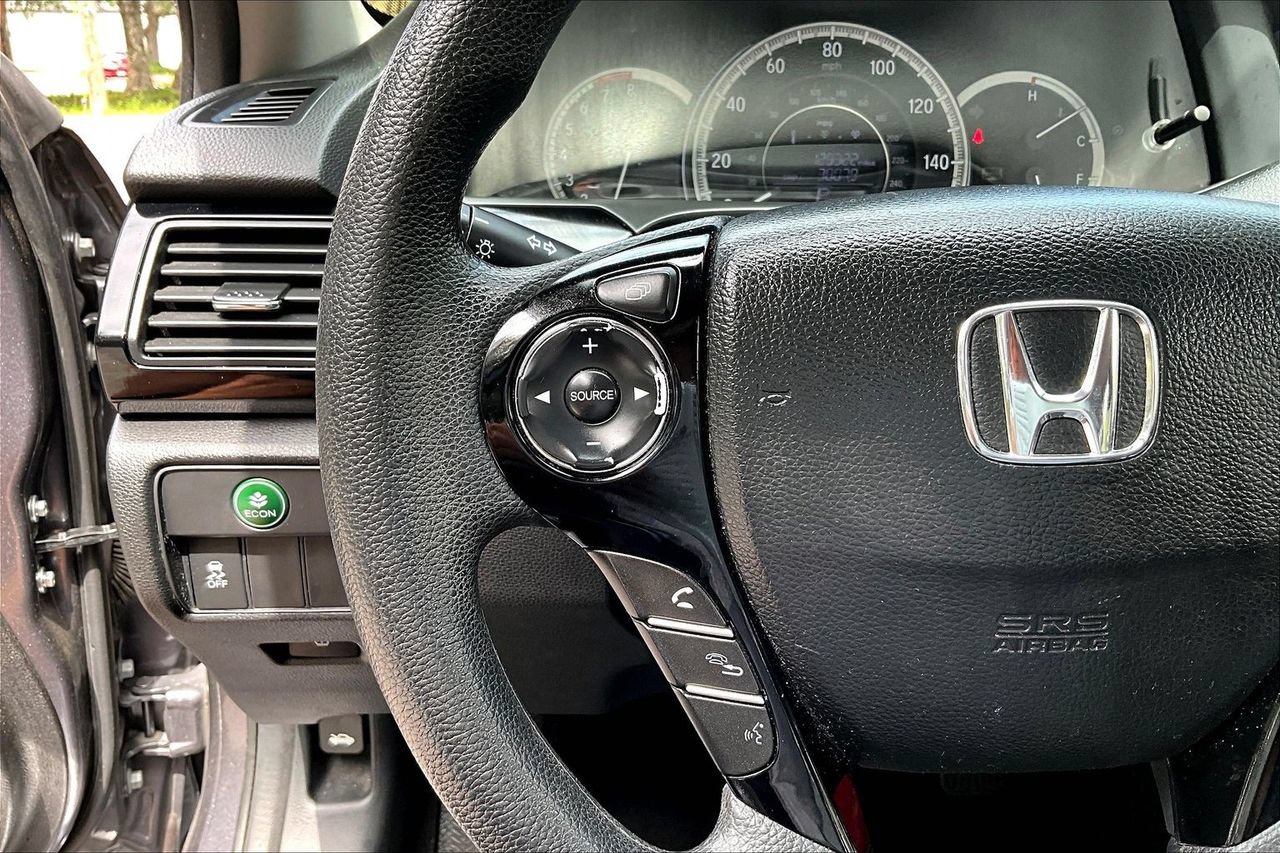 Used 2016 Honda Accord LX image 10