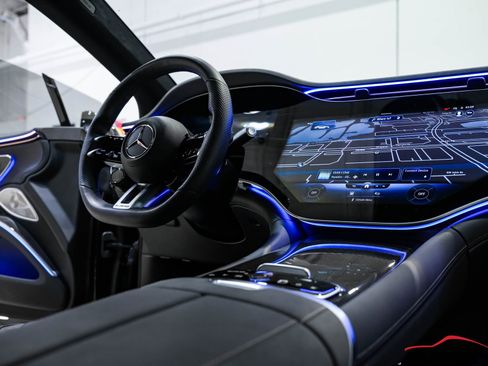 Used 2022 Mercedes-Benz EQS AMG 4MATIC image 77