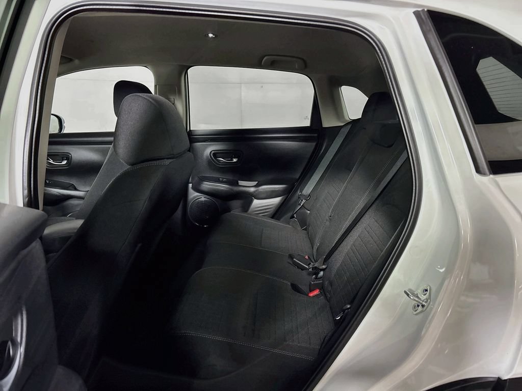 Used 2026 Honda HR-V LX image 19