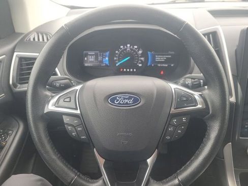 Used 2024 Ford Edge SEL image 13