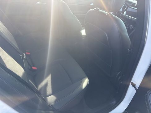 Used 2023 Buick Encore GX Select image 9