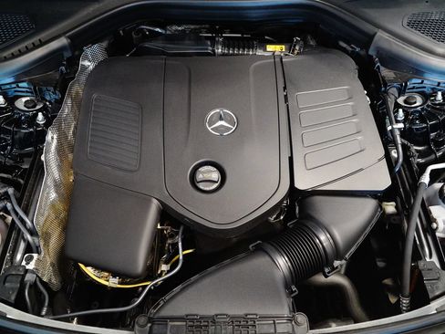 Certified 2026 Mercedes-Benz GLC 300 4MATIC image 28
