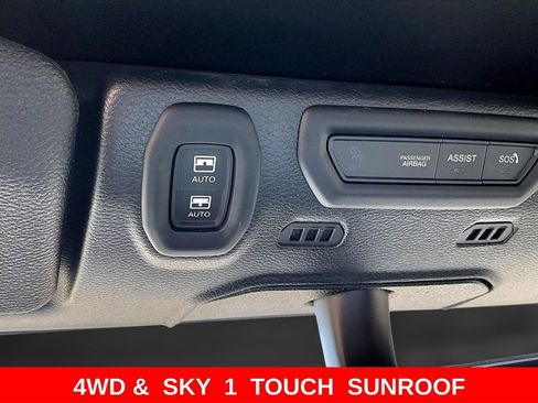 Used 2023 Jeep Wrangler Unlimited Sahara w/ Cold Weather Group image 25